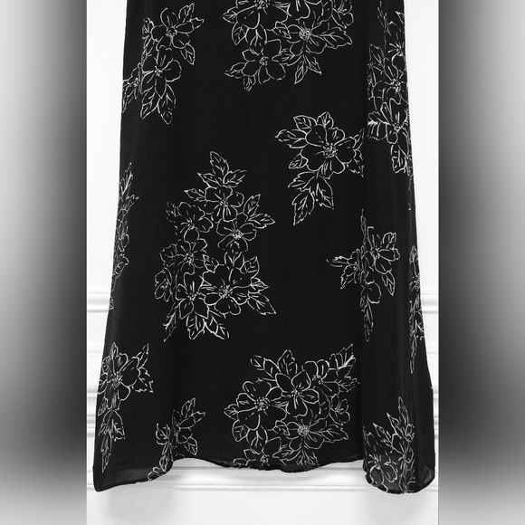 Vintage 90s Silk Floral Slip Skirt Midi Black White Sz 4 Whimsigoth Fairy Grunge - Picture 4 of 8